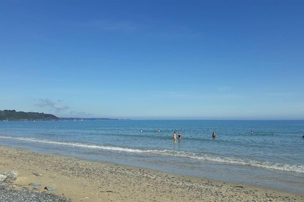Appartement Vue Sur Mer Plérin Exteriör bild